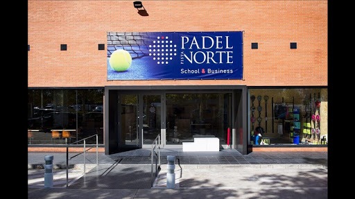 Pádel Pista Norte - Iparraldeko Padel Jolaslekua Vitoria-Gasteiz