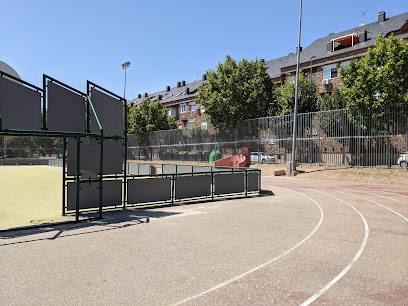 Pistas de Atletismo y multiusos Villanueva del Pardillo